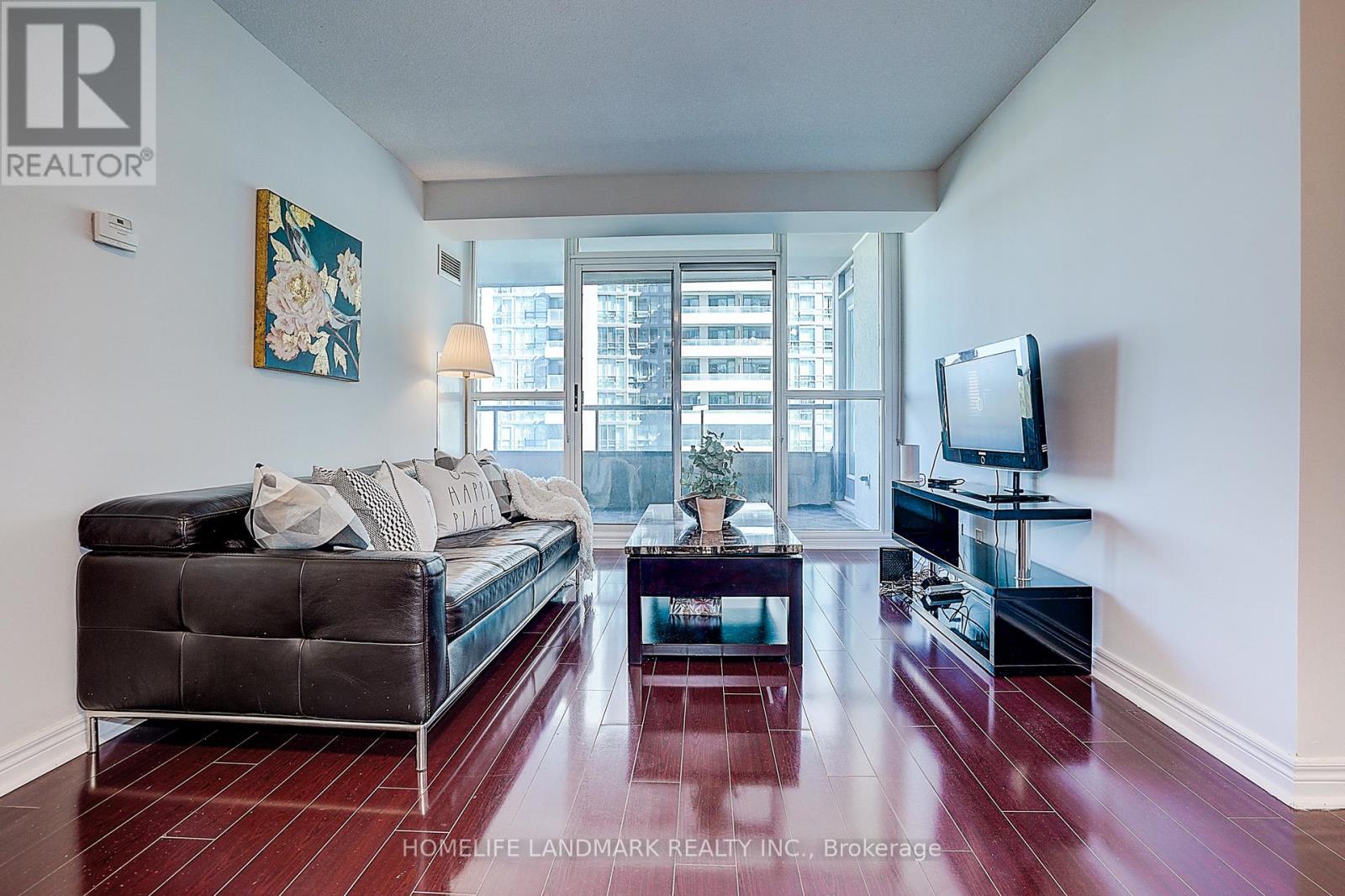 #1107 23 HOLLYWOOD AVENUE - 8