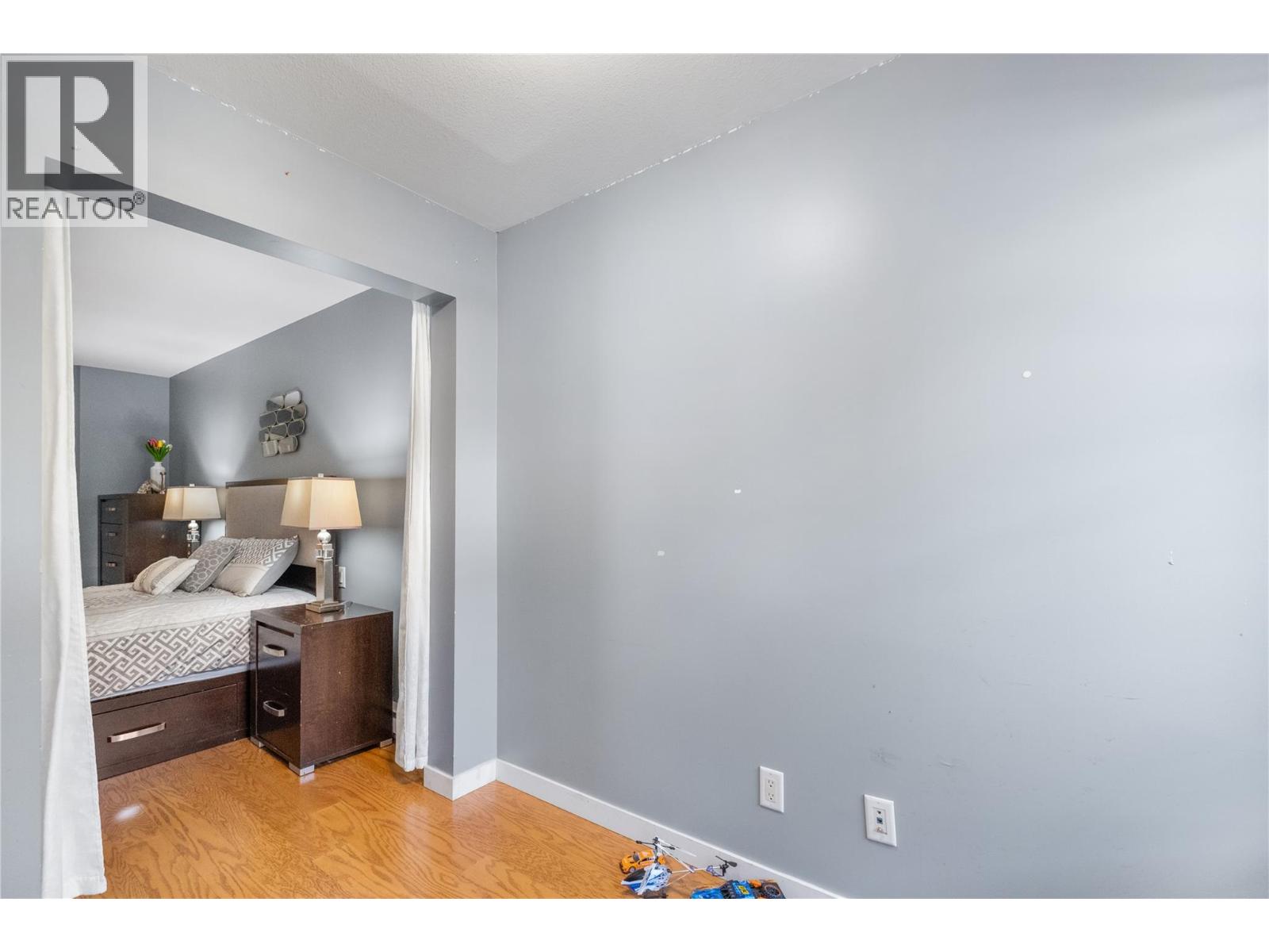 567 Yates Road Unit# 210, Kelowna