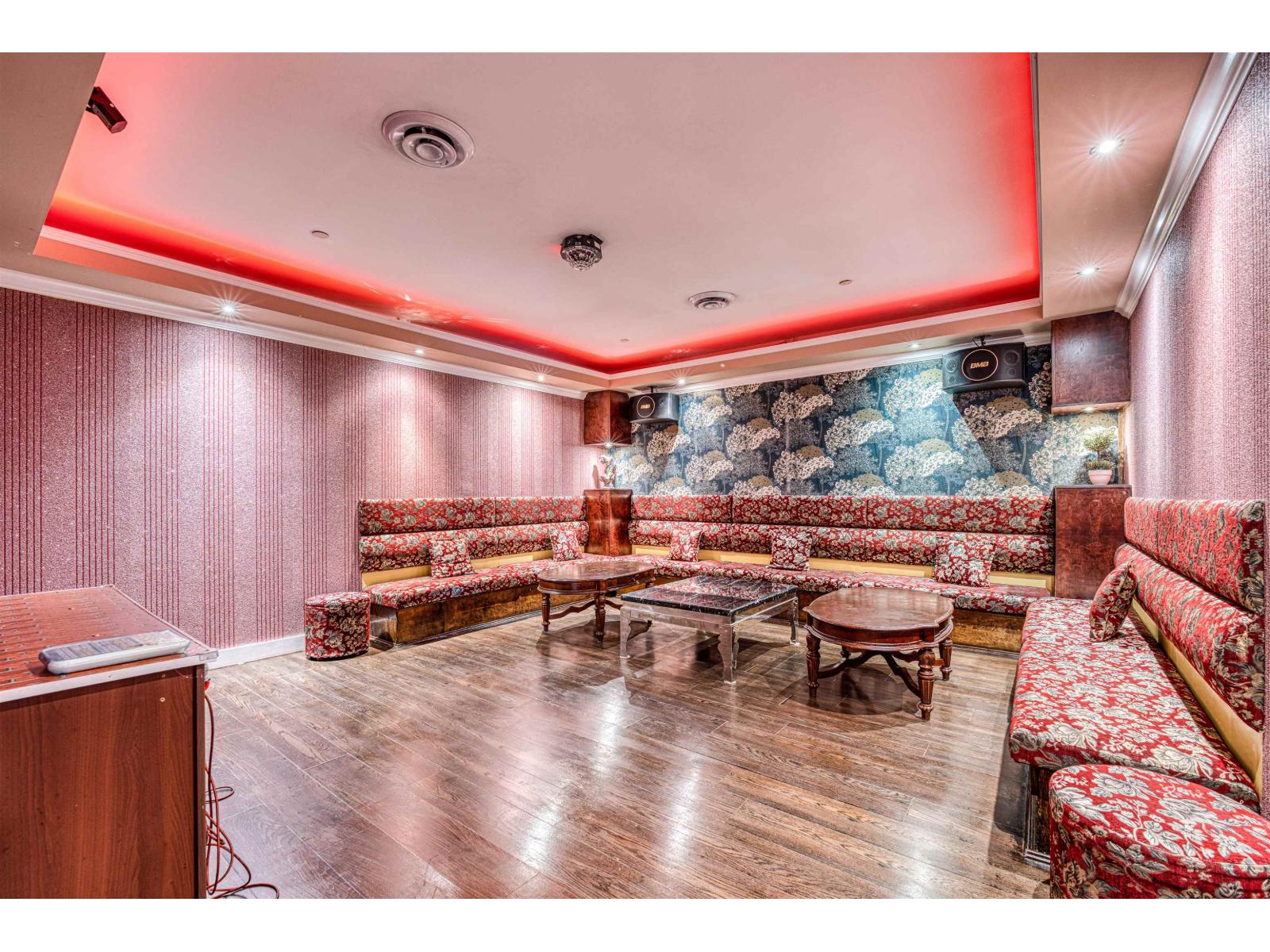 Business for Sale in Surrey – 105B 15290 103A AVENUE, Surrey - Image 12