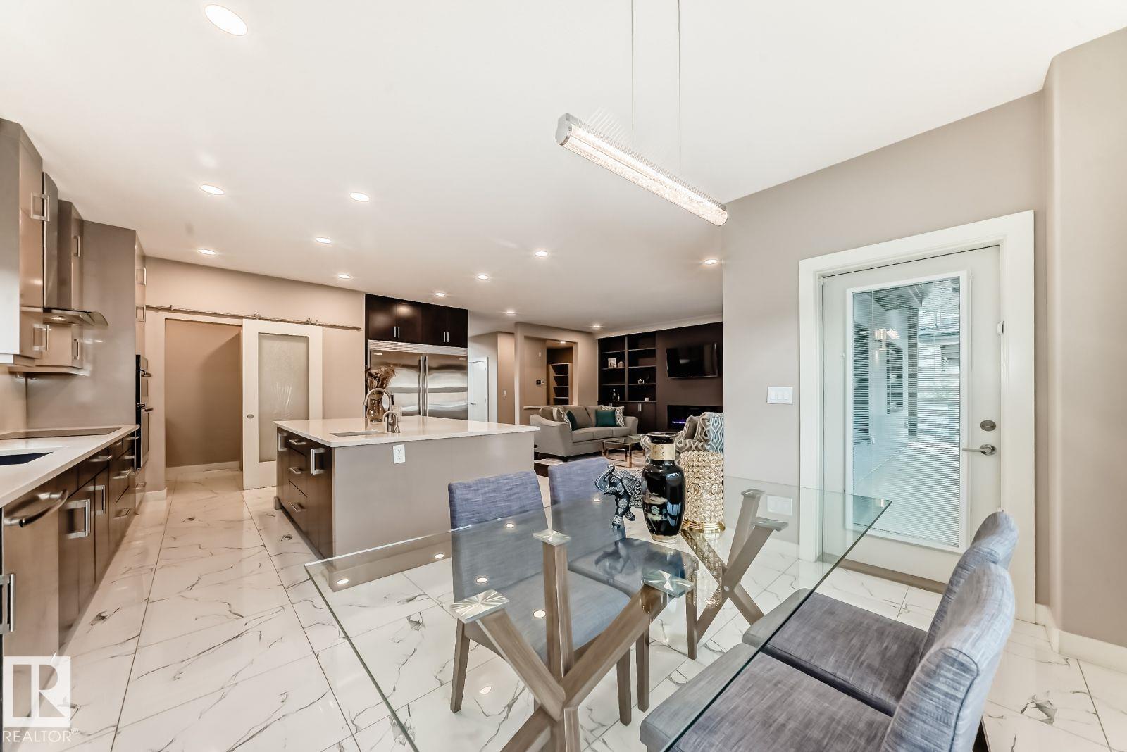 10 LEGACY TC, St. Albert