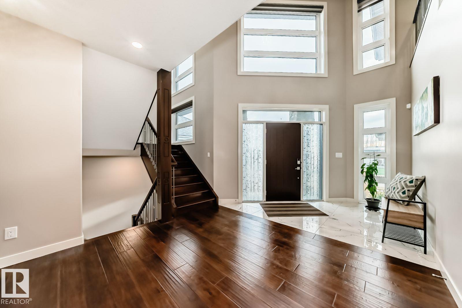 10 LEGACY TC, St. Albert