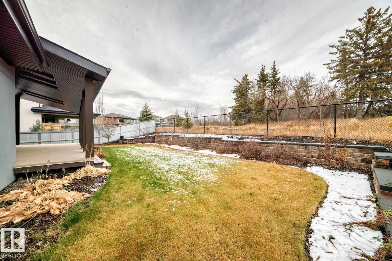 10 LEGACY TC, St. Albert