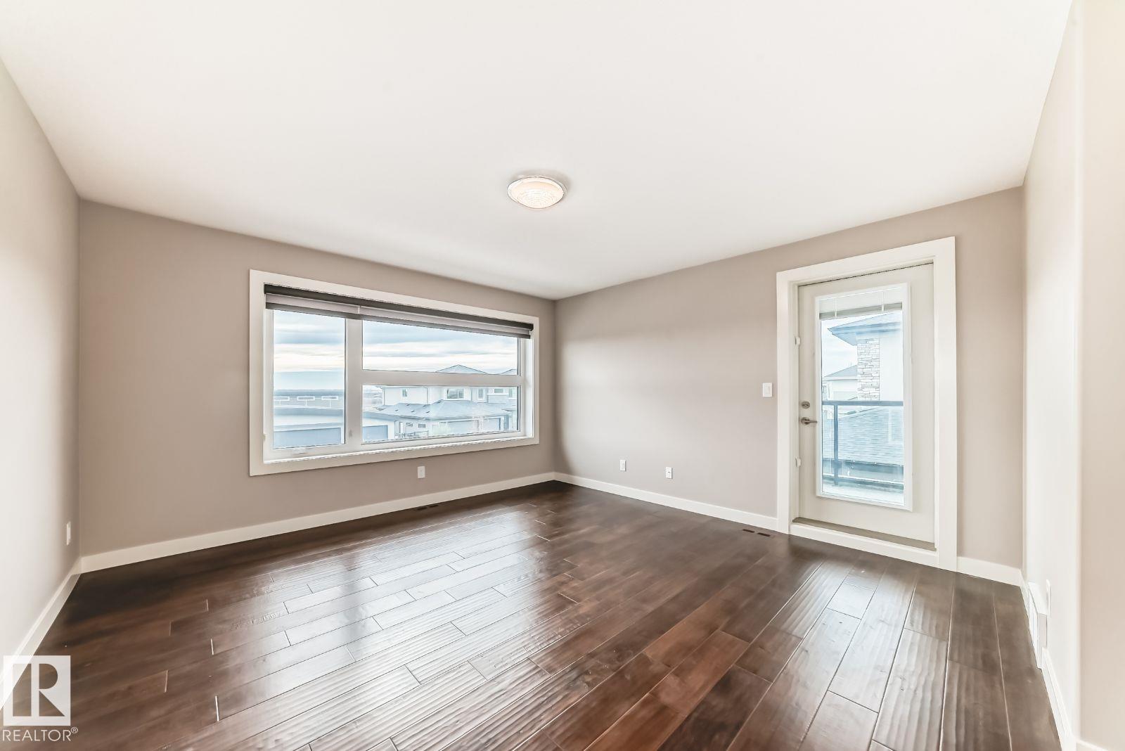 10 LEGACY TC, St. Albert