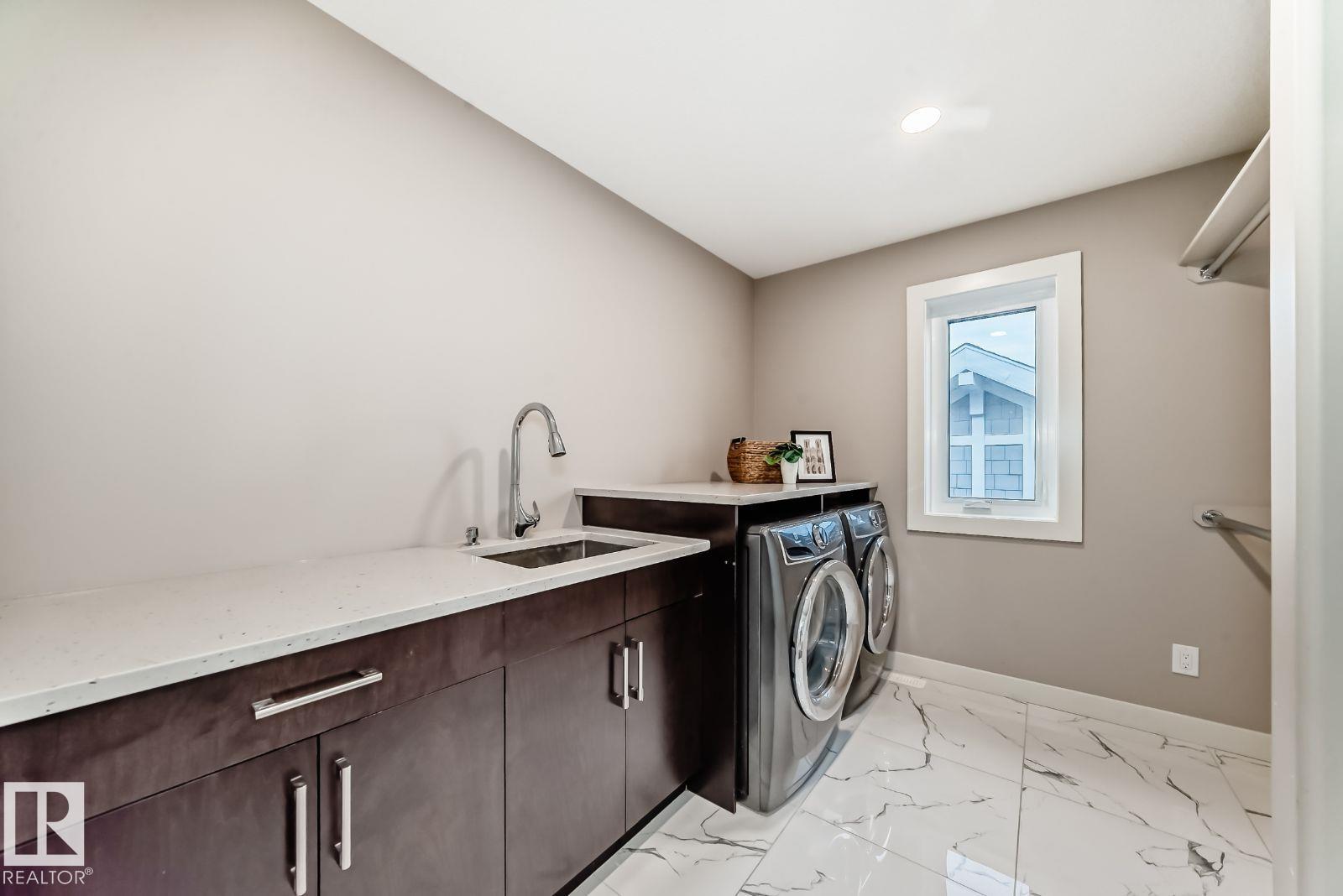 10 LEGACY TC, St. Albert