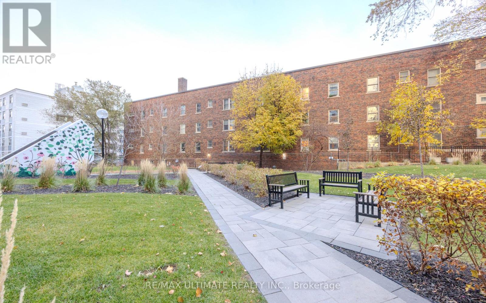 #201 240 HEATH STREET W - 13