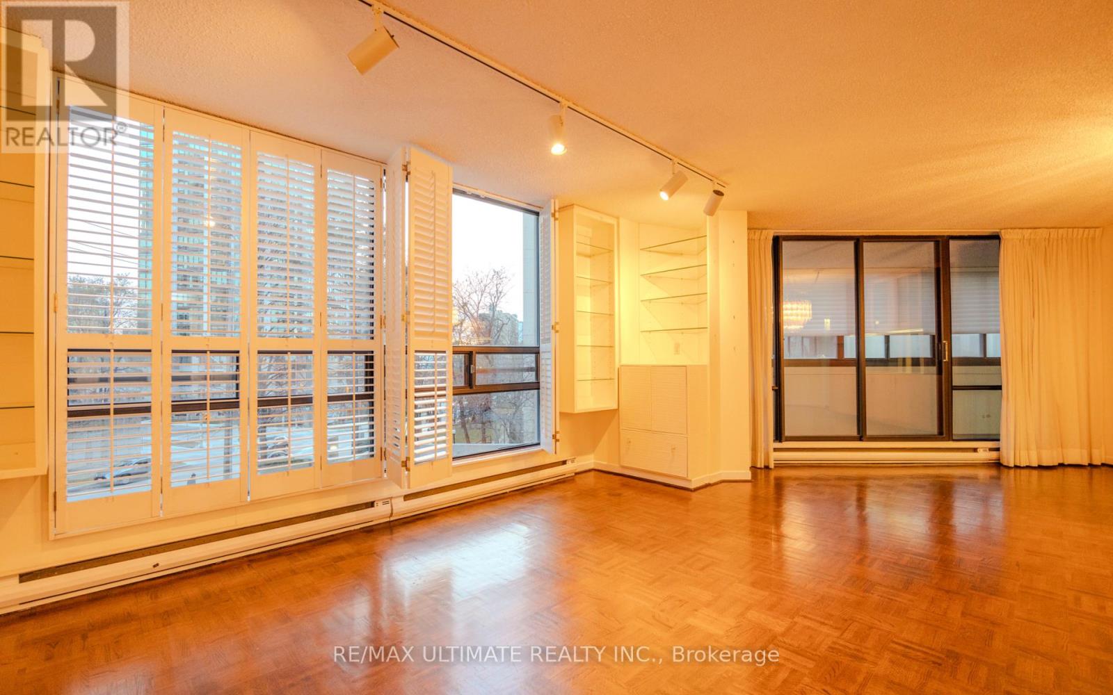 #201 240 HEATH STREET W - 19
