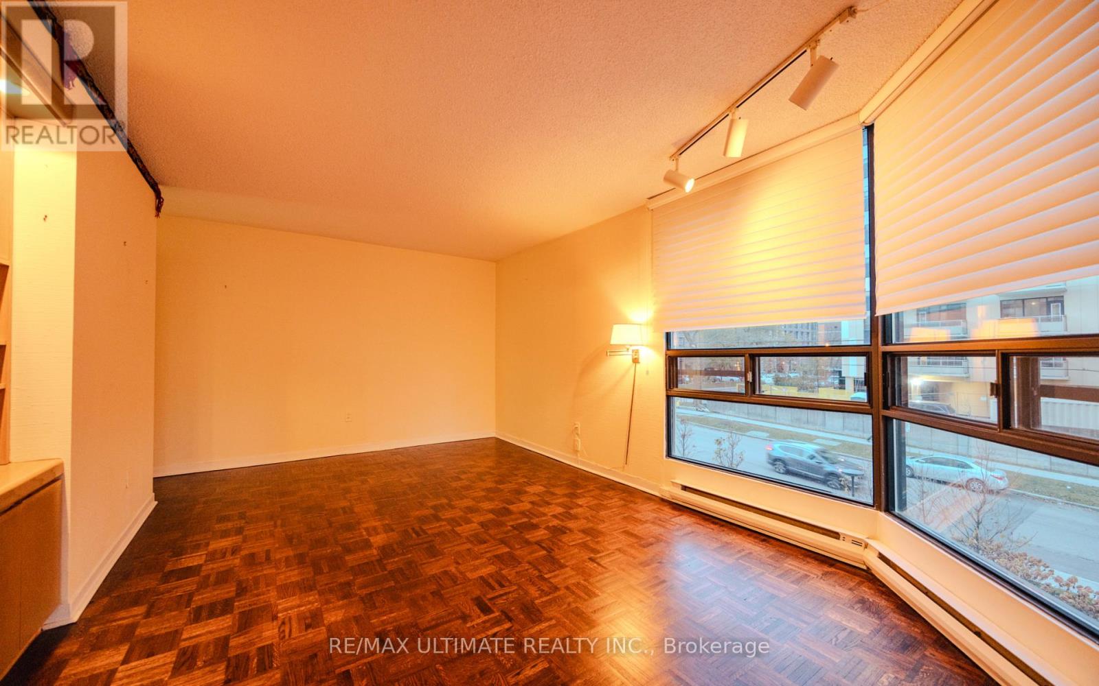 #201 240 HEATH STREET W - 20