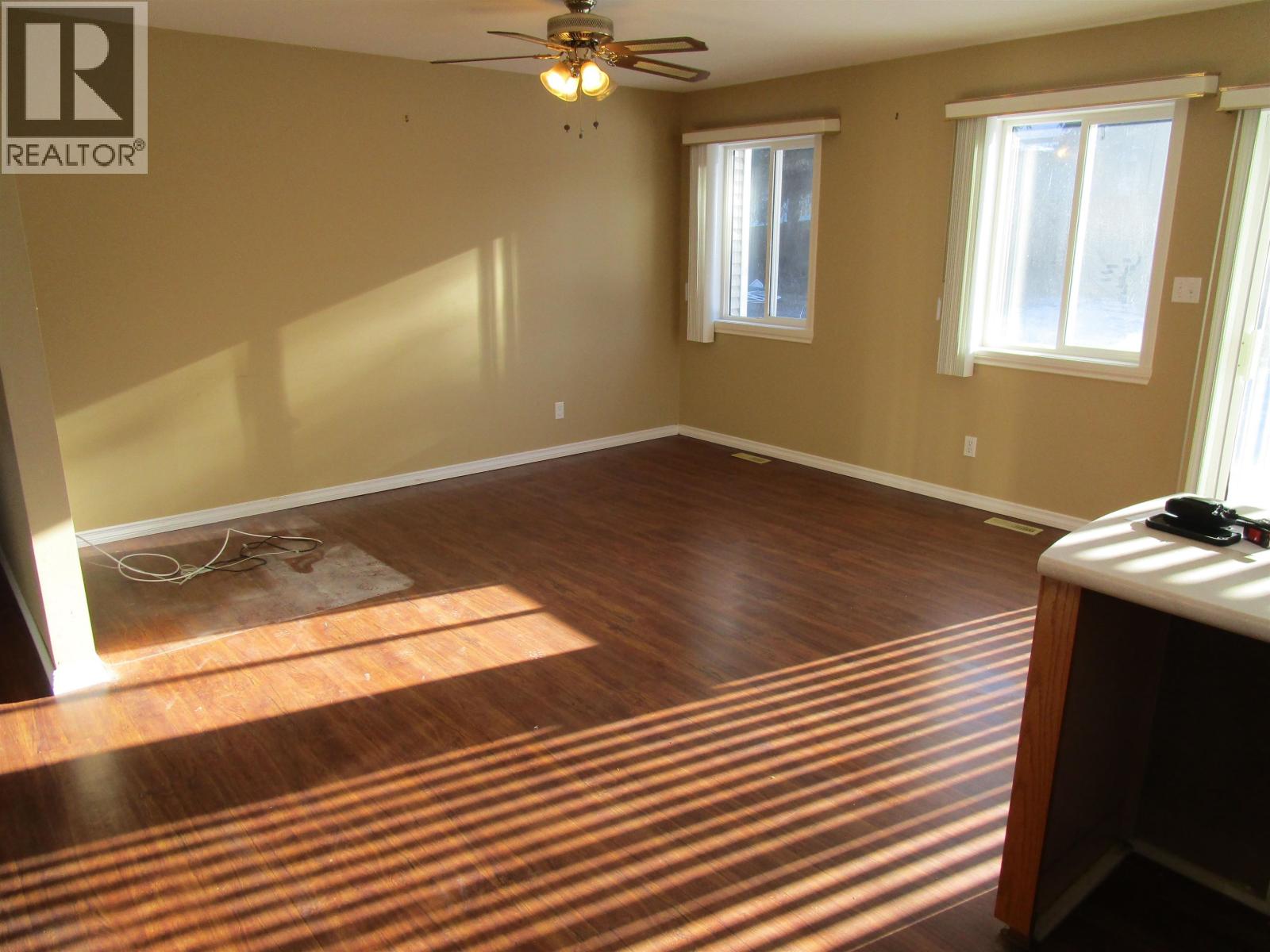 5982 HORSE LAKE ROAD - 17