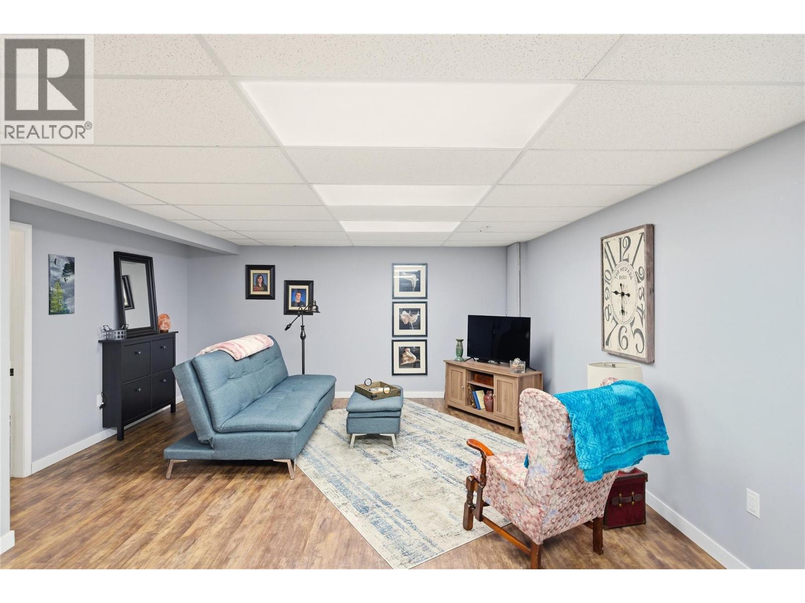 1497 Lombardy Square, Kelowna