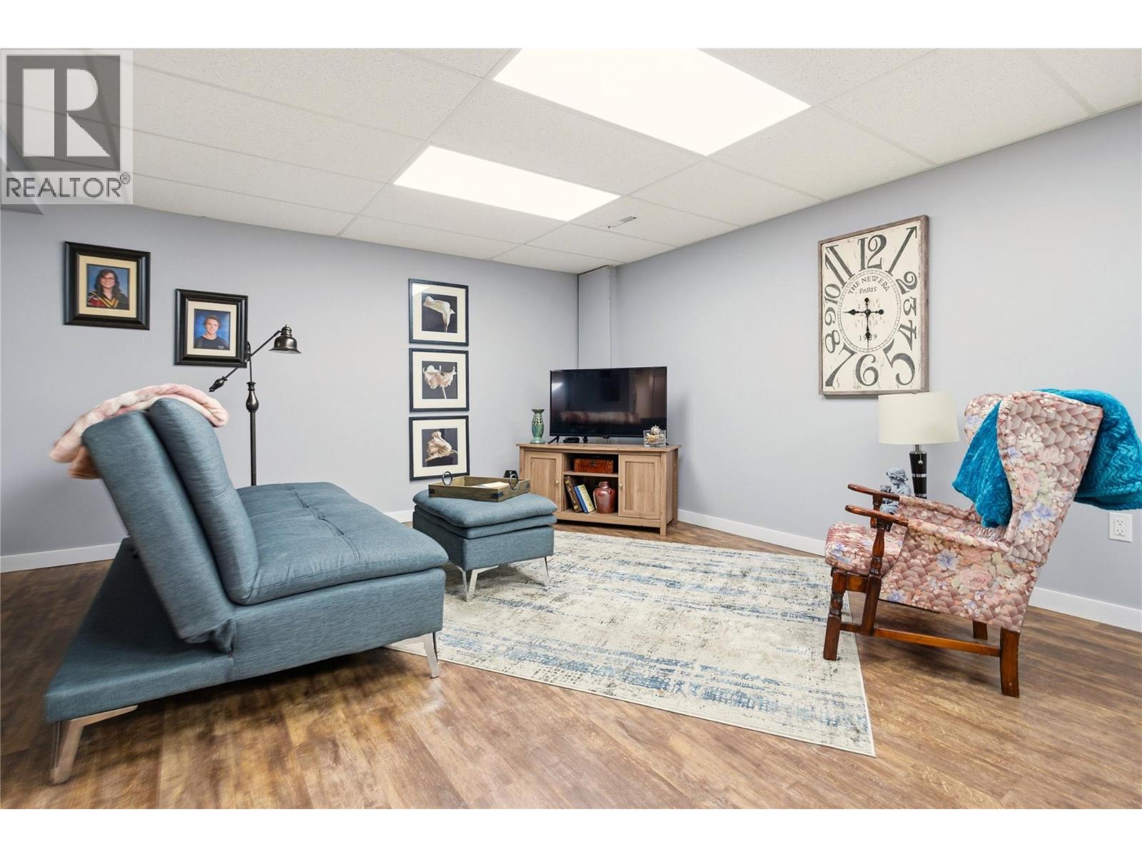 1497 Lombardy Square, Kelowna