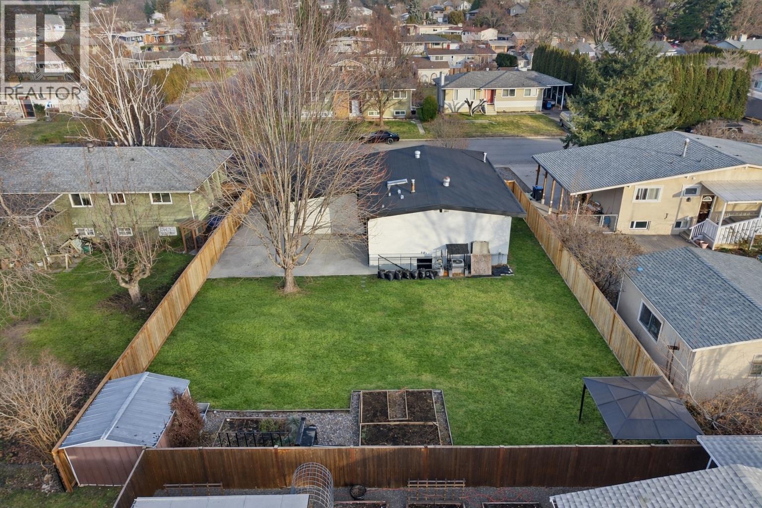 1497 Lombardy Square, Kelowna