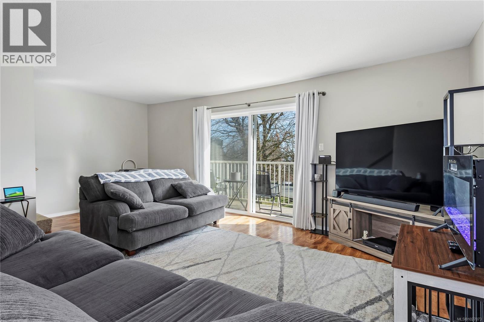 #13 400 ROBRON RD - 12