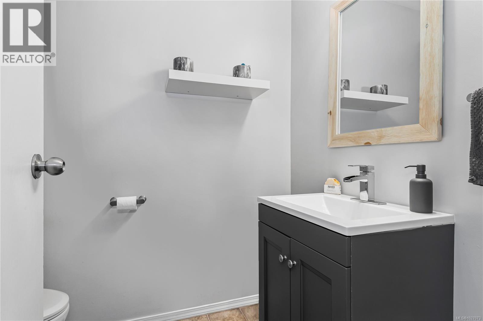 #13 400 ROBRON RD - 16