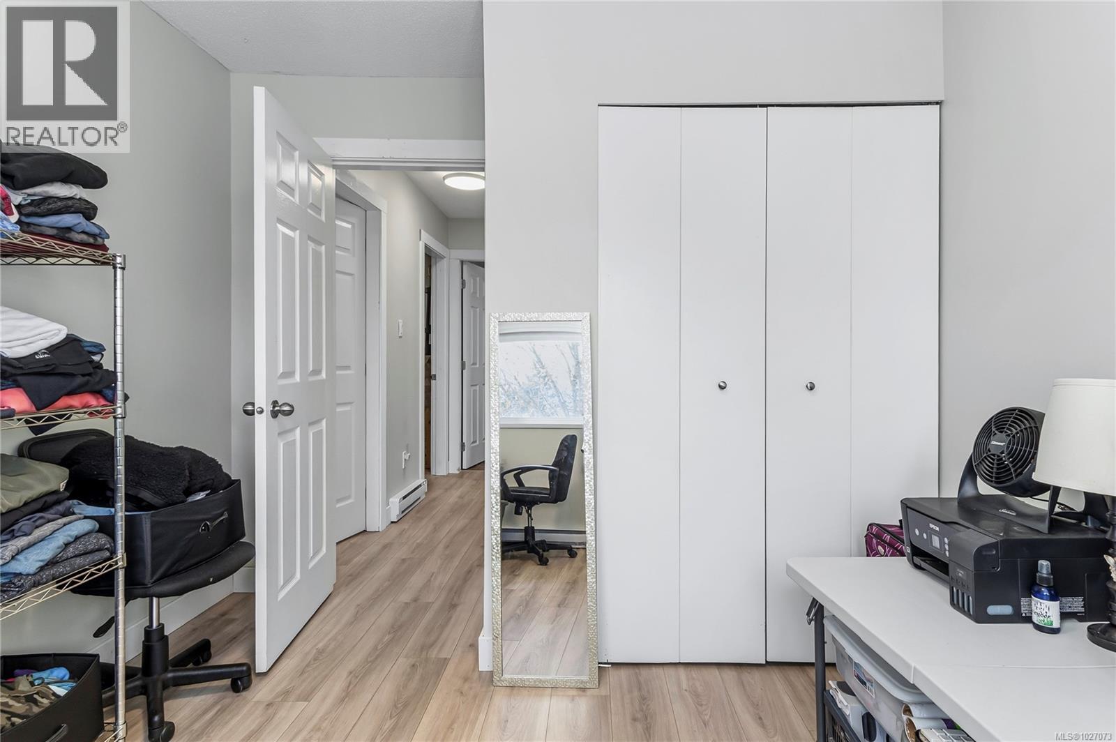 #13 400 ROBRON RD - 25