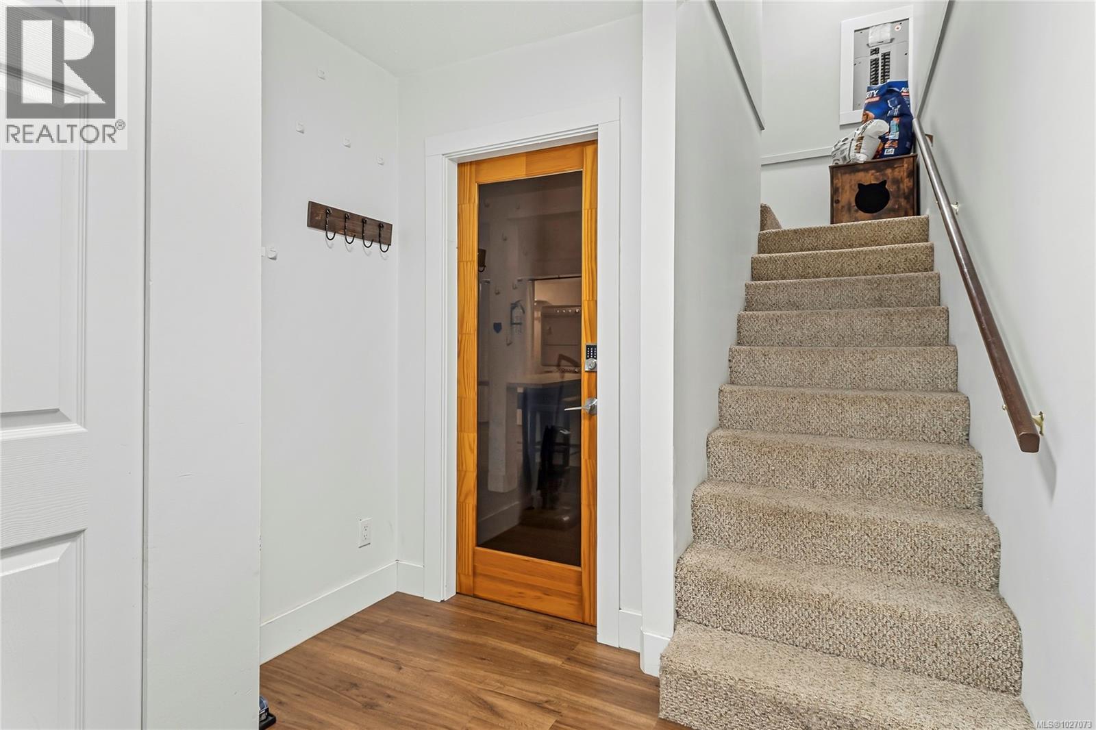 #13 400 ROBRON RD - 29