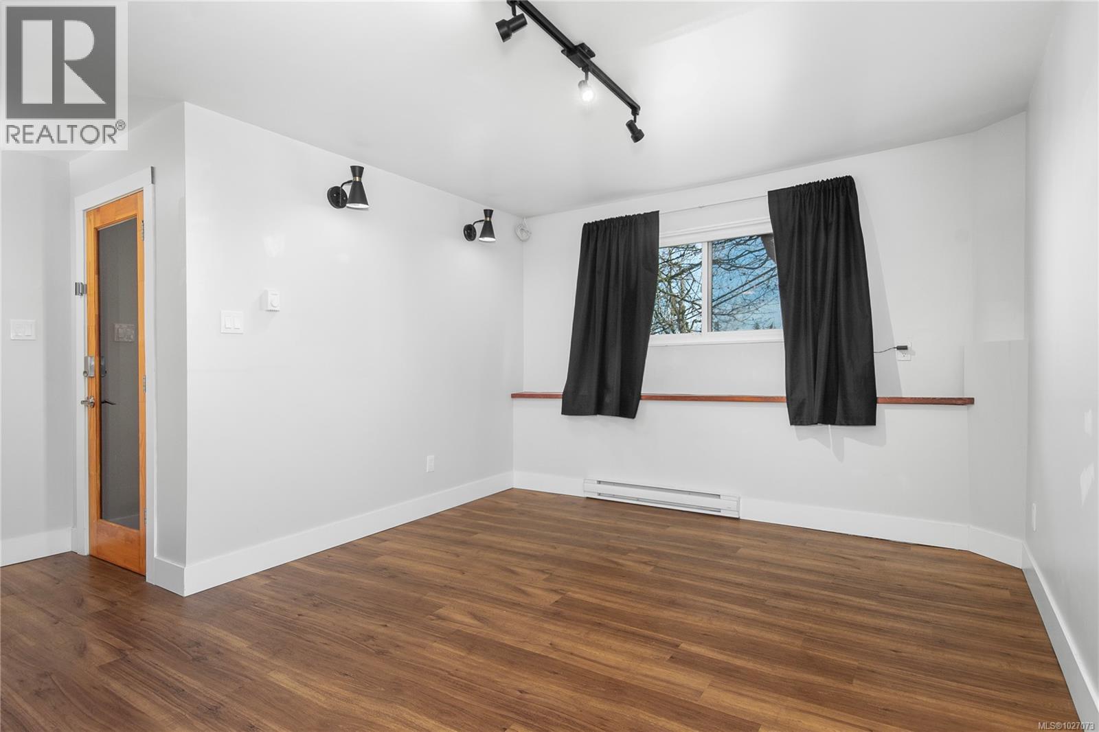 #13 400 ROBRON RD - 36