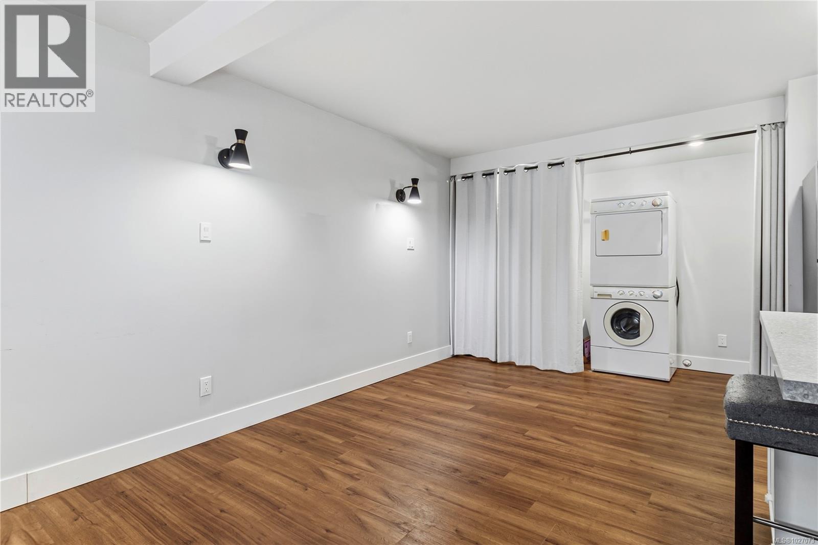 #13 400 ROBRON RD - 38