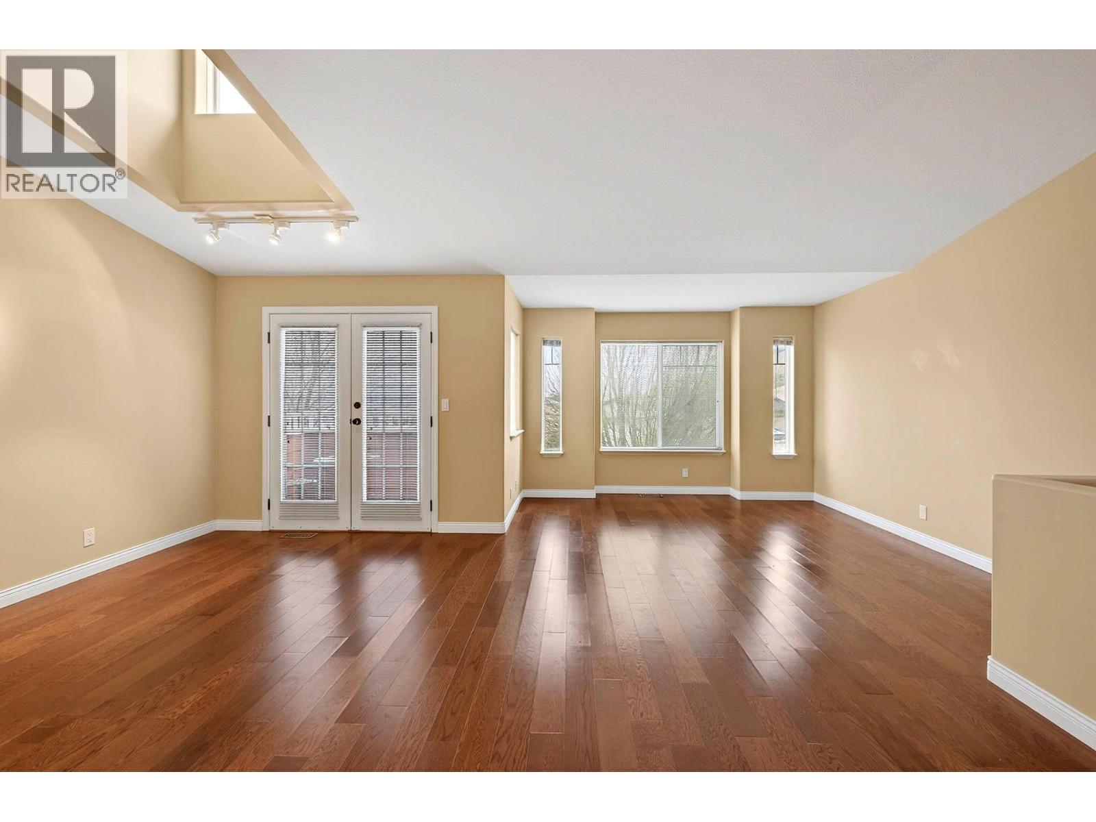 1206 RAVEN DRIVE - 55