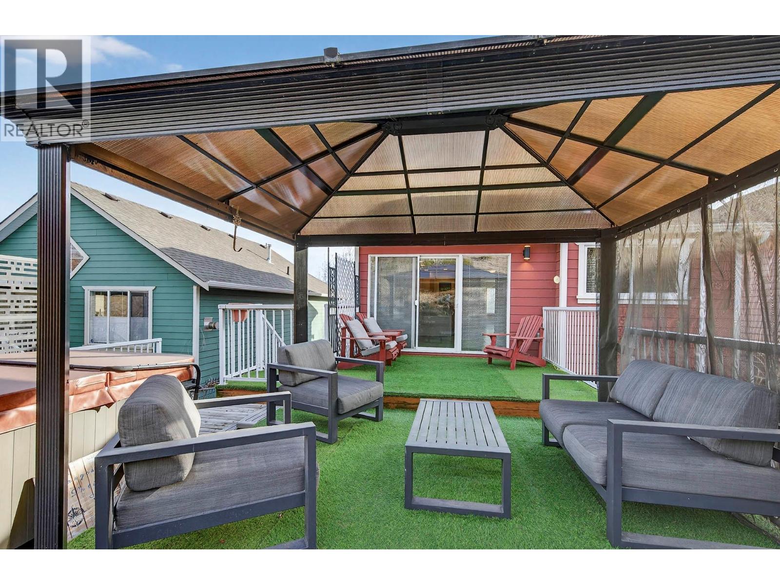 1206 RAVEN DRIVE - 30