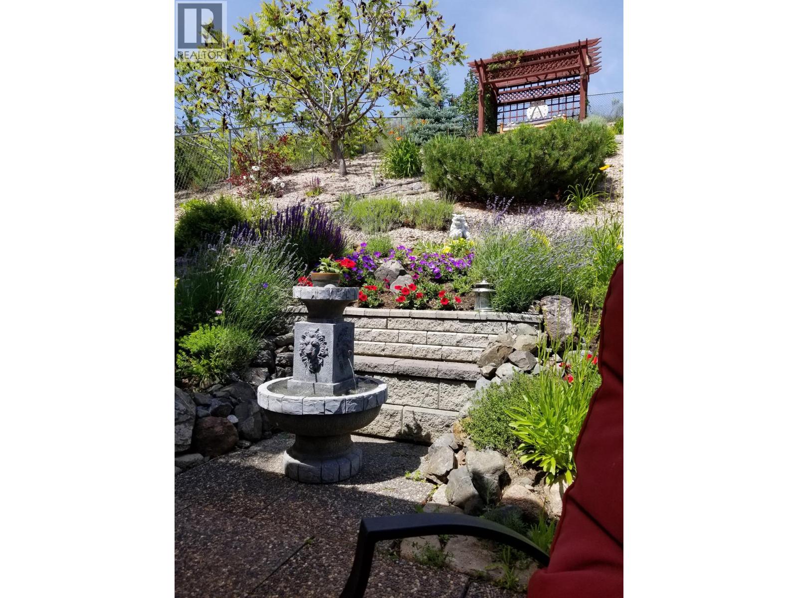 1206 RAVEN DRIVE - 64