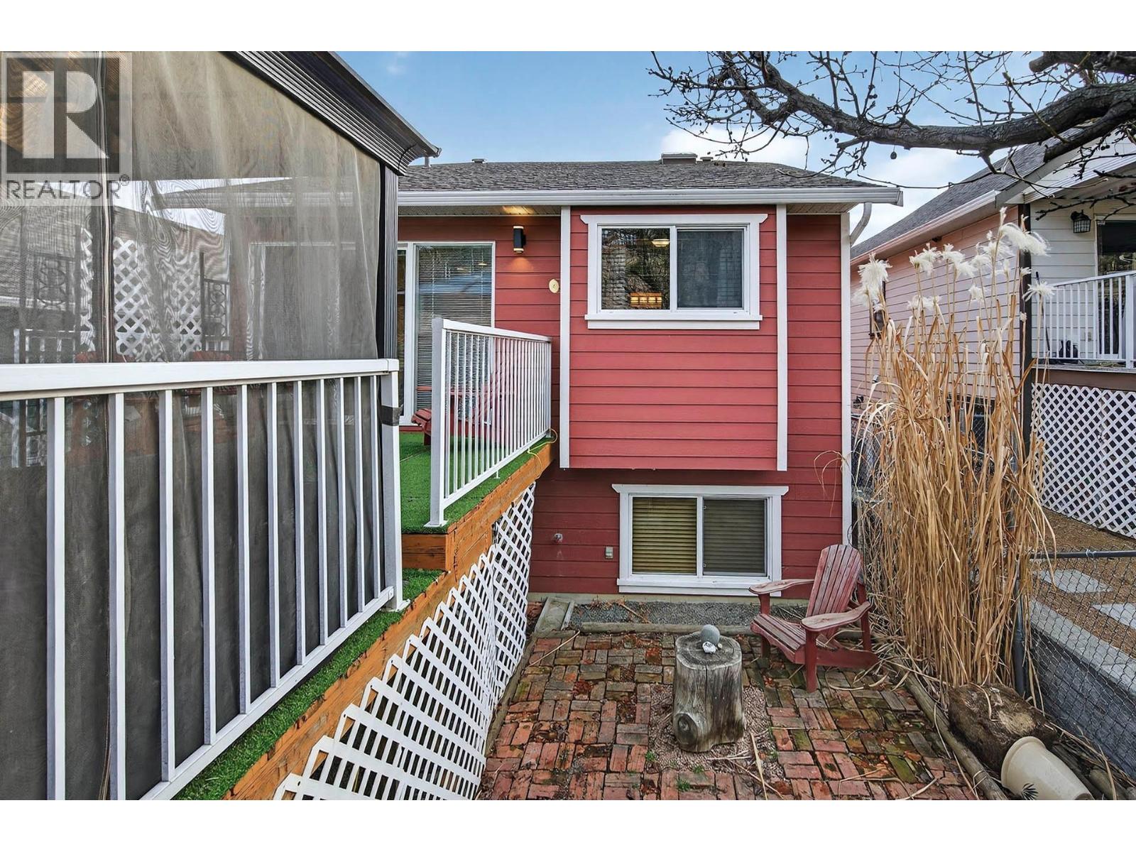 1206 RAVEN DRIVE - 37