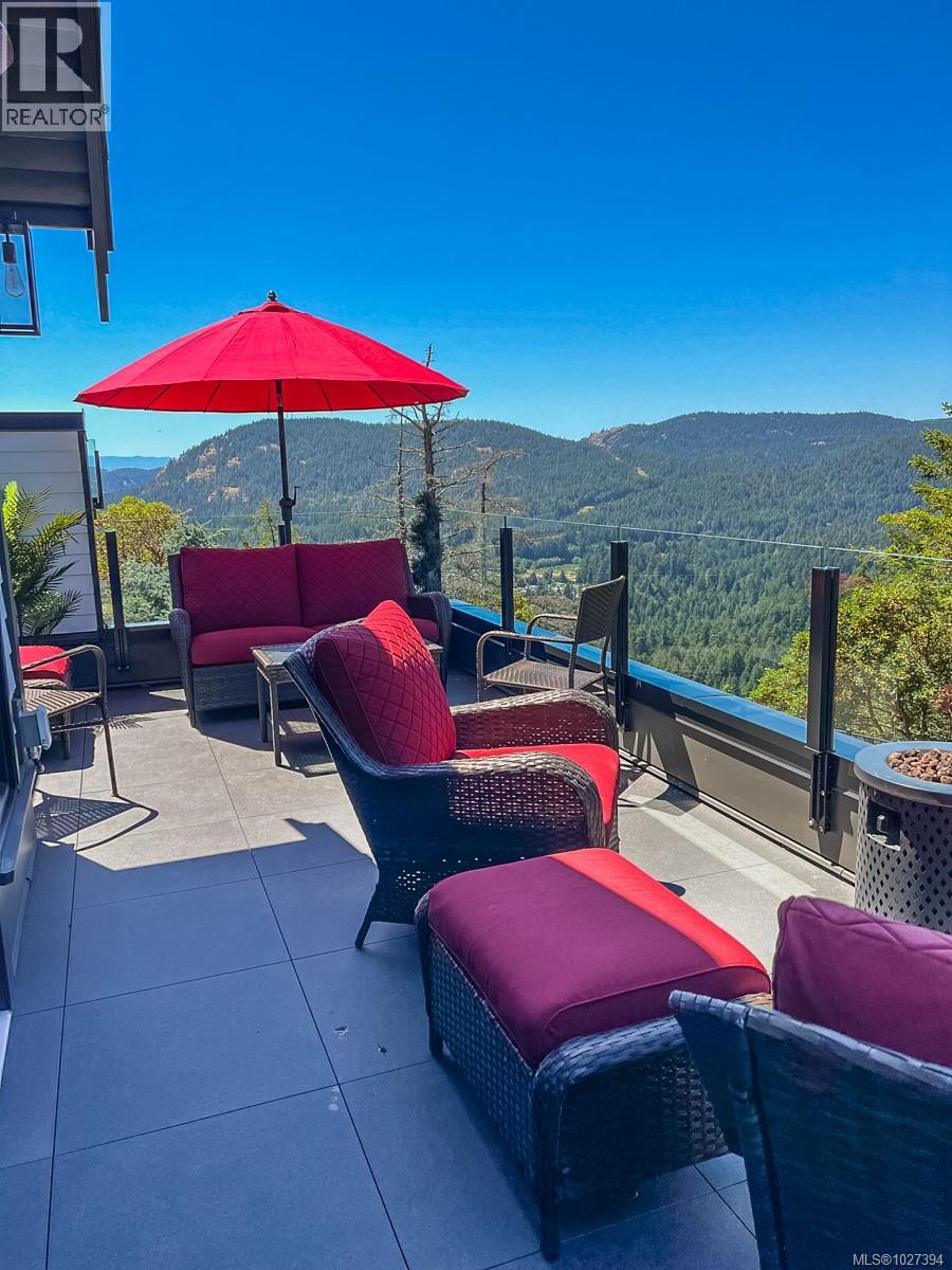  2061 Pinehurst Terrace, Langford