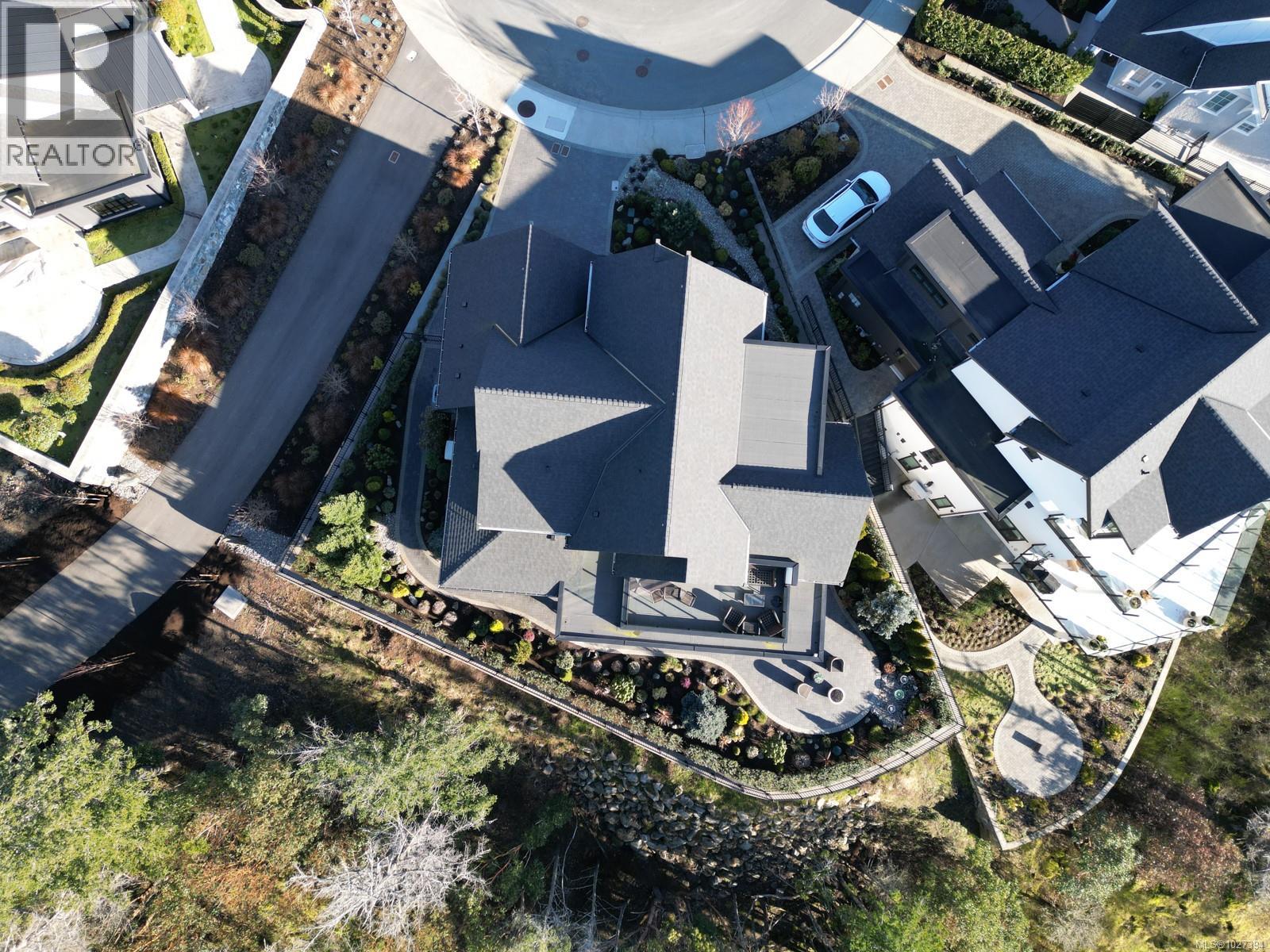  2061 Pinehurst Terrace, Langford