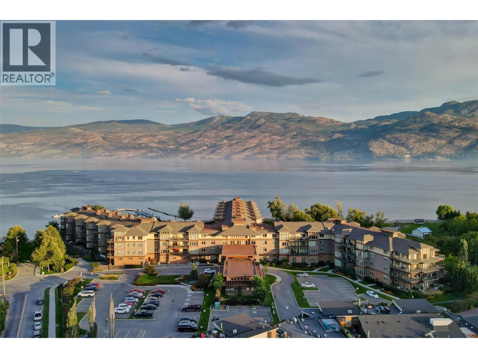 #304-4205 Gellatly Road, West Kelowna