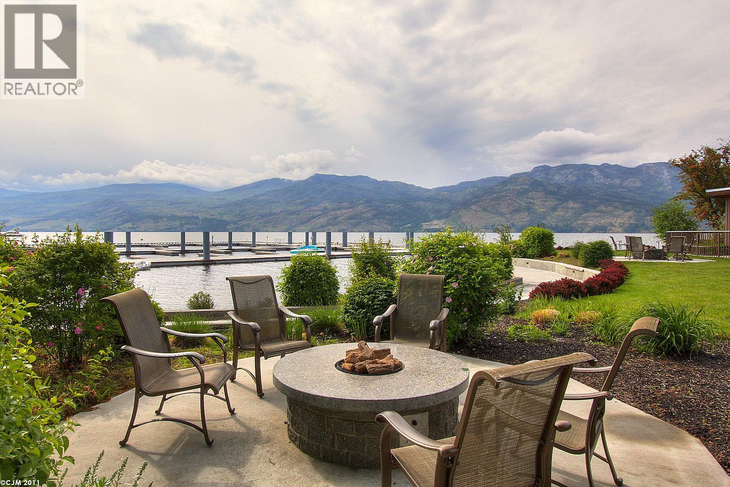 4205 Gellatly Road Unit# 304, West Kelowna
