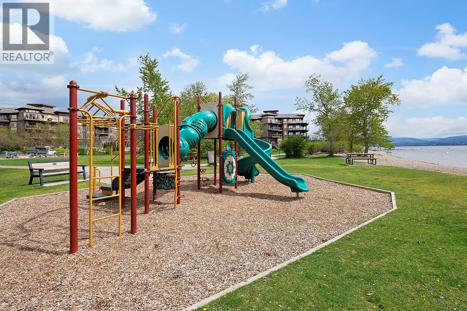 4205 Gellatly Road Unit# 304, West Kelowna