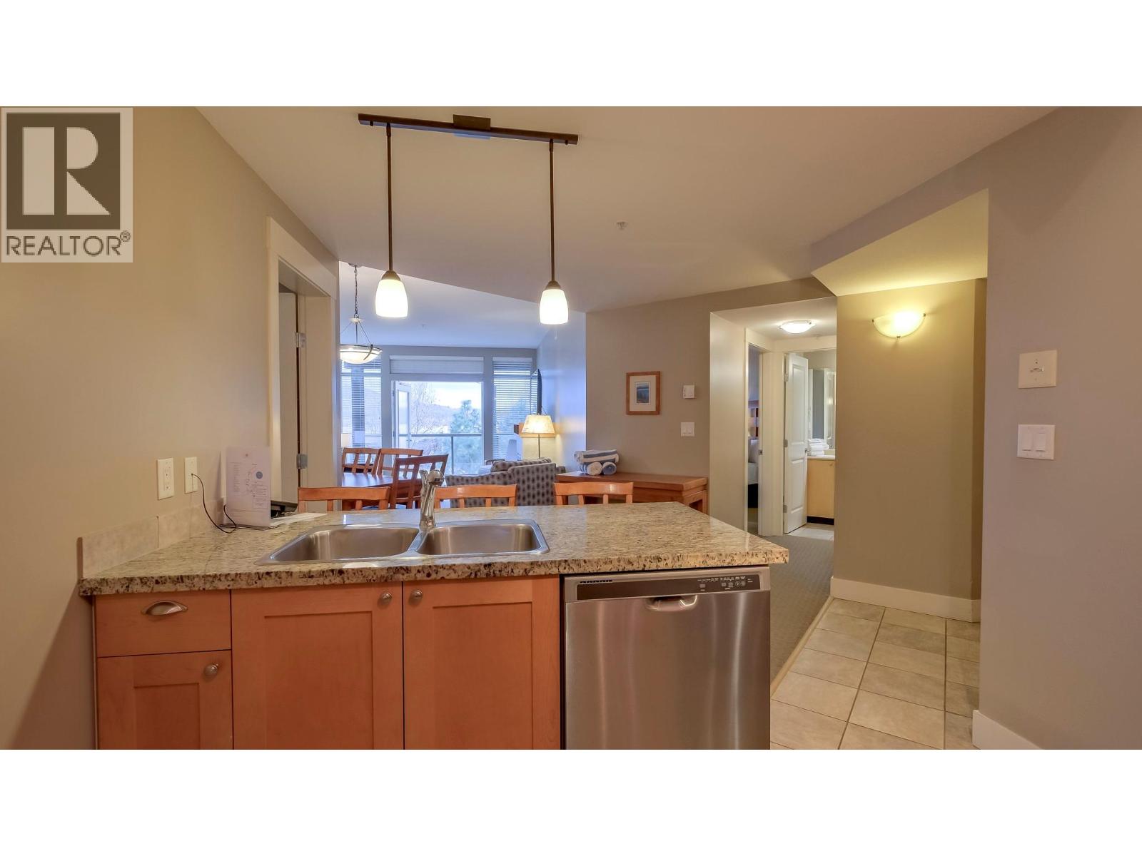 4205 Gellatly Road Unit# 304, West Kelowna
