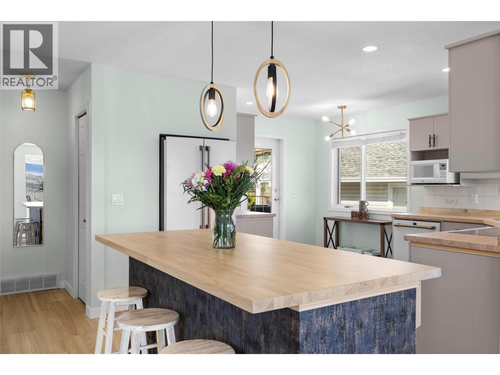 2190 GARYMEDE DRIVE - 10