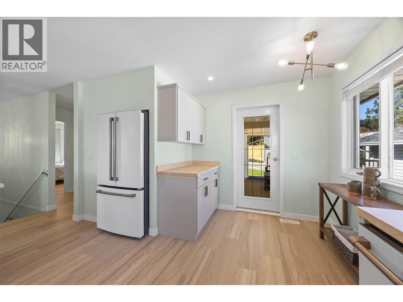 2190 GARYMEDE DRIVE - 8