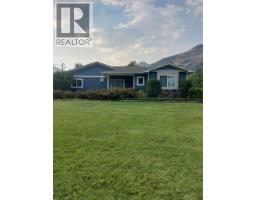  2616 Middle Bench Road, Keremeos