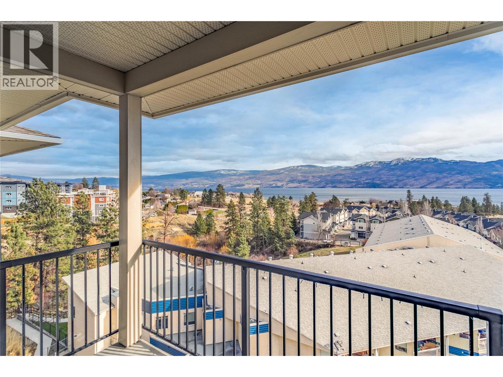 2301 Carrington Road Unit# 414, West Kelowna