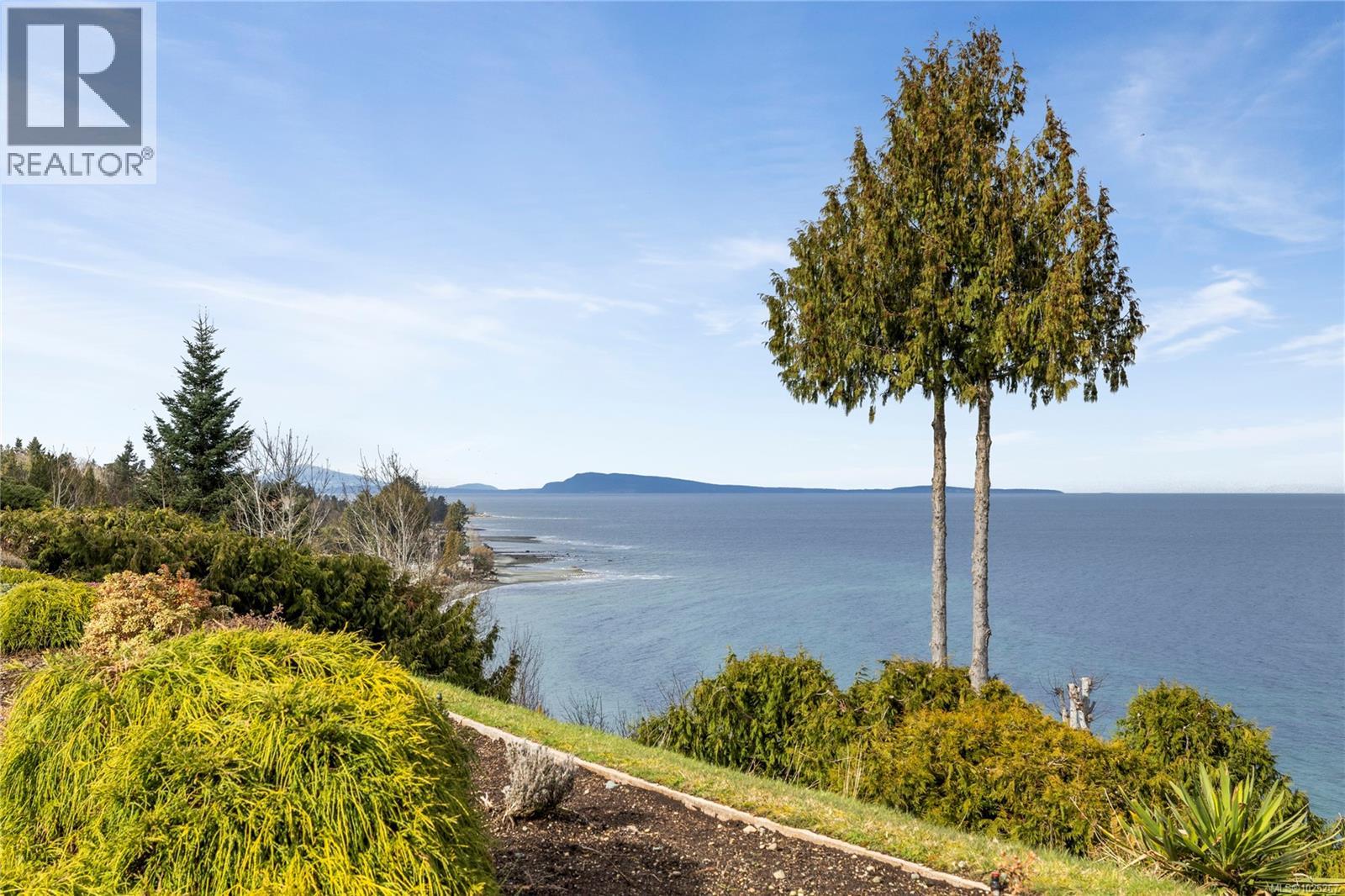 103 431 Crescent Rd W, Qualicum Beach