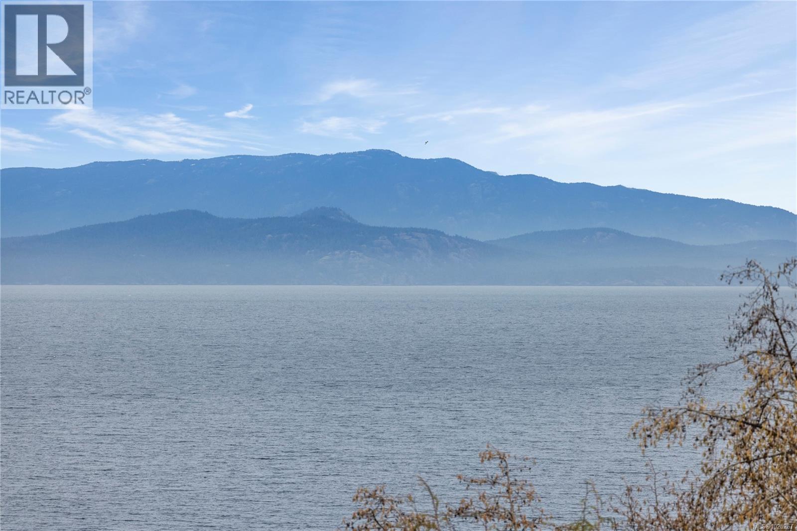 103 431 Crescent Rd W, Qualicum Beach