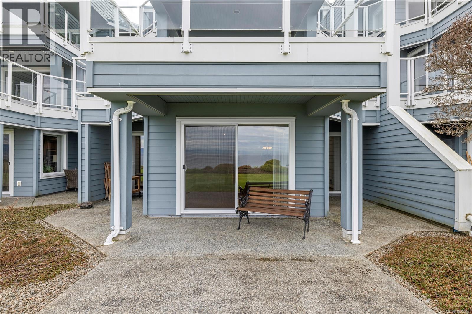103 431 Crescent Rd W, Qualicum Beach