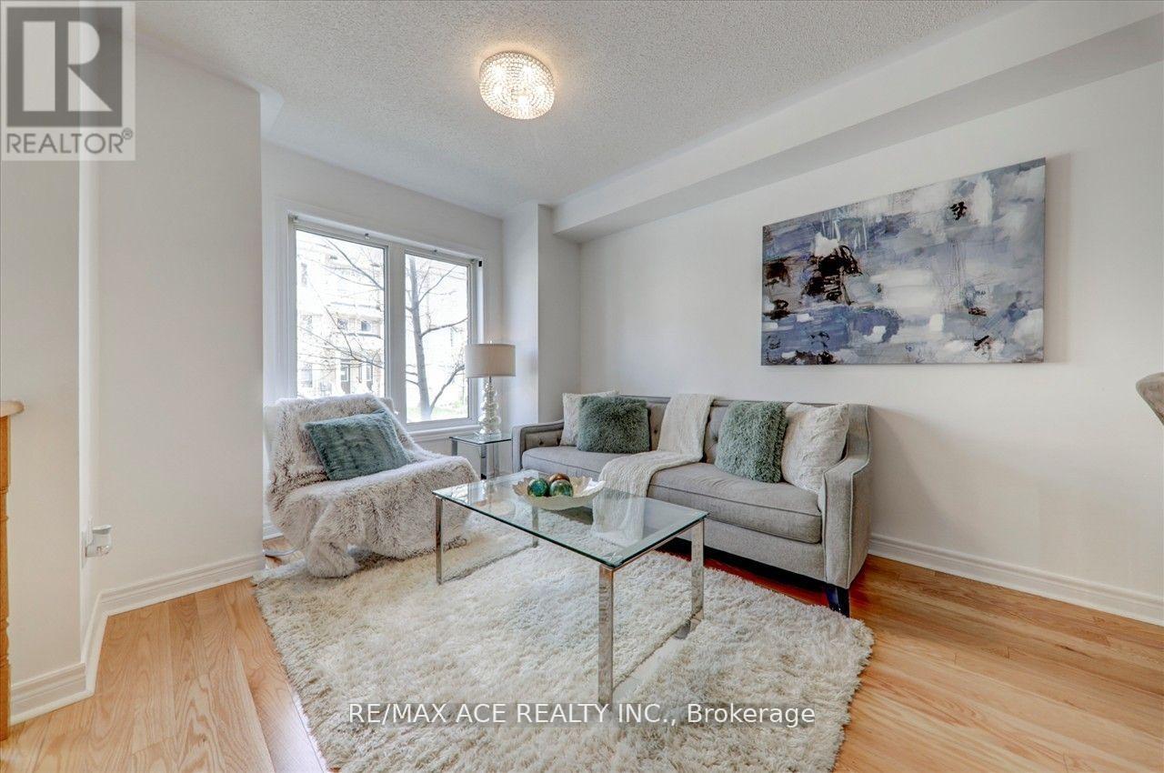 43 KAWNEER TERRACE - 7