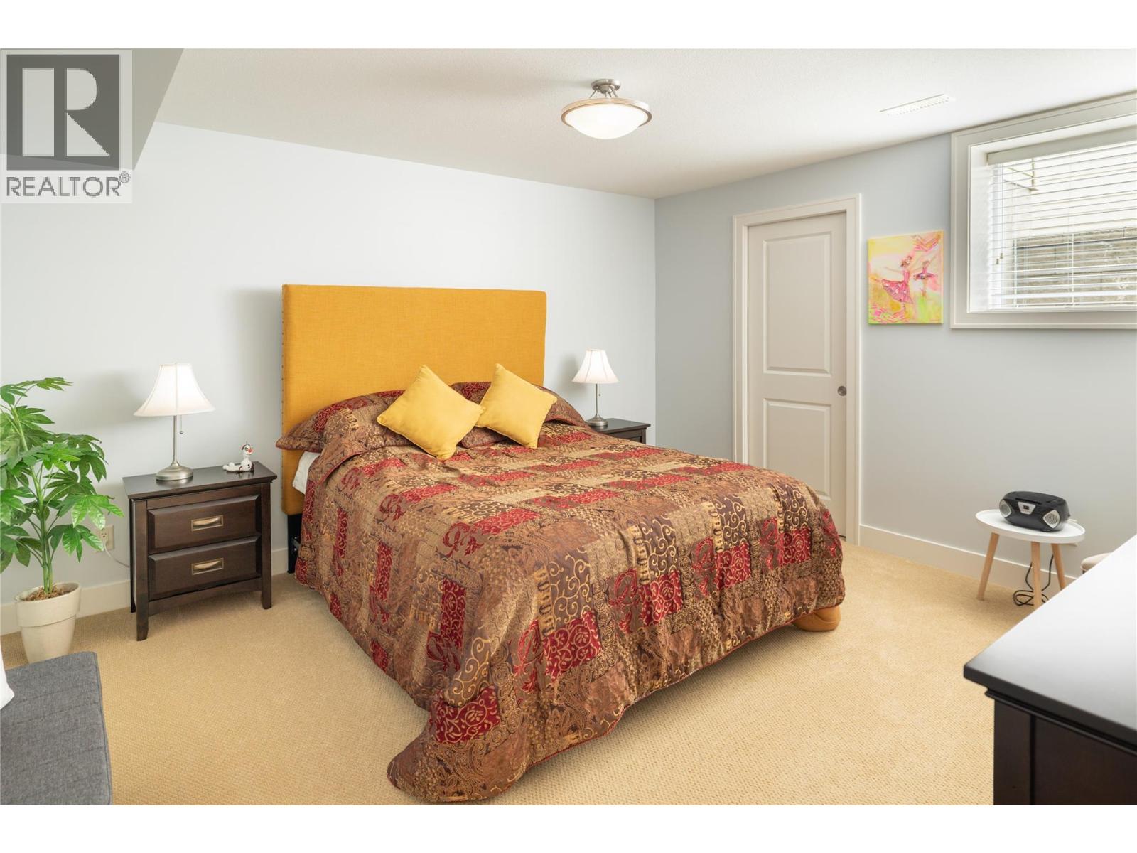  13008 GIBBONS Drive, Lake Country