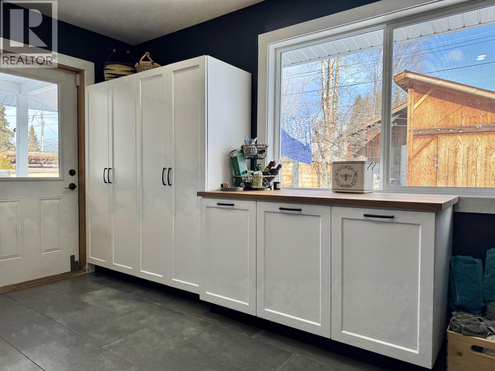 3936 1ST Avenue, Smithers