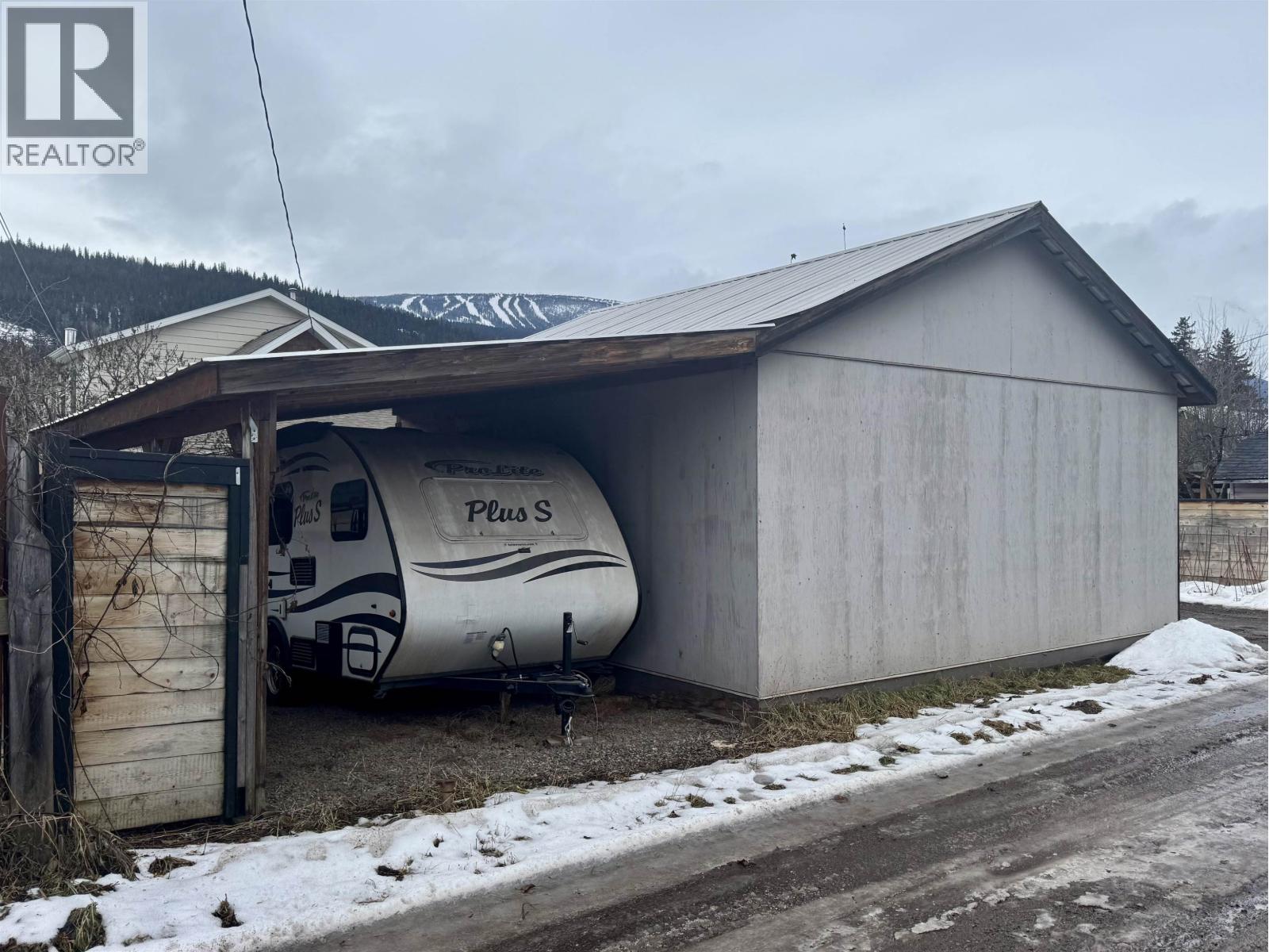 3936 1ST Avenue, Smithers