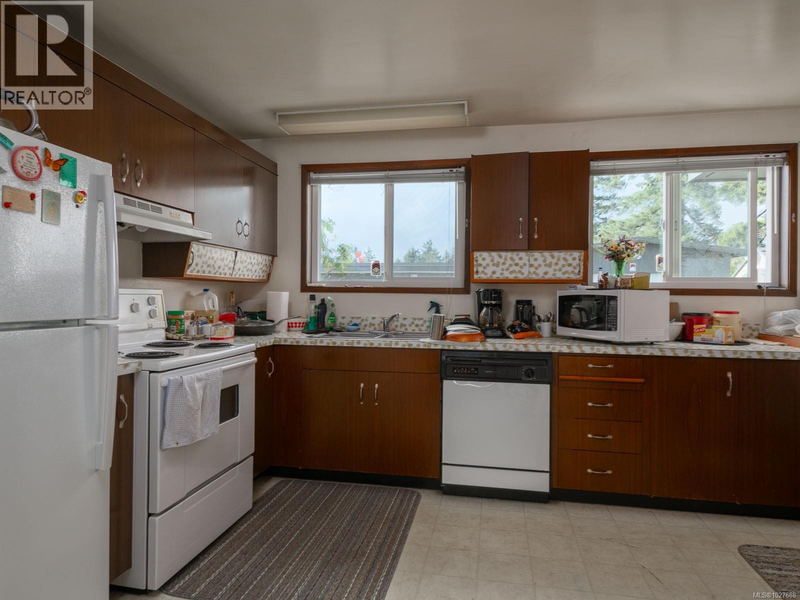 4028 7th Ave - 54
