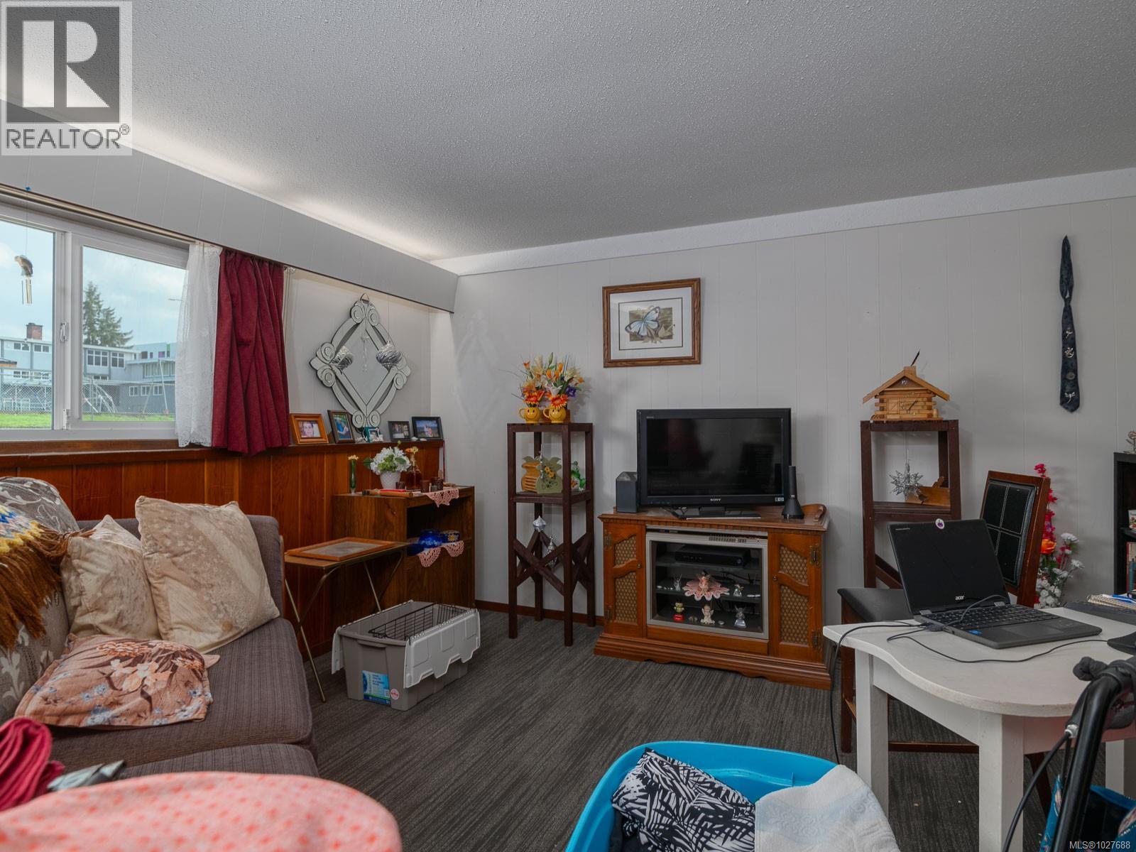 4028 7th Ave - 55