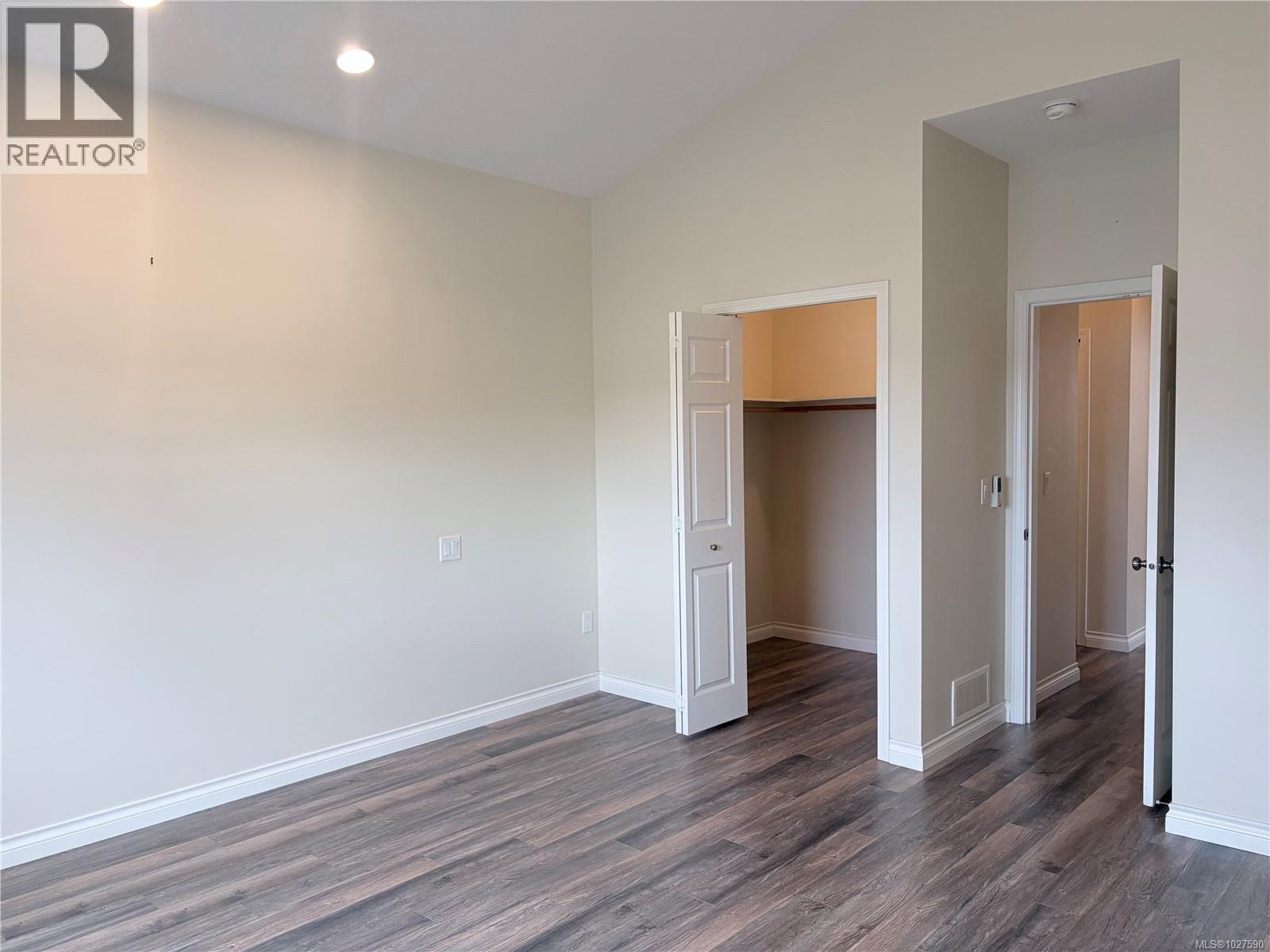 401 Cambie Rd - 13