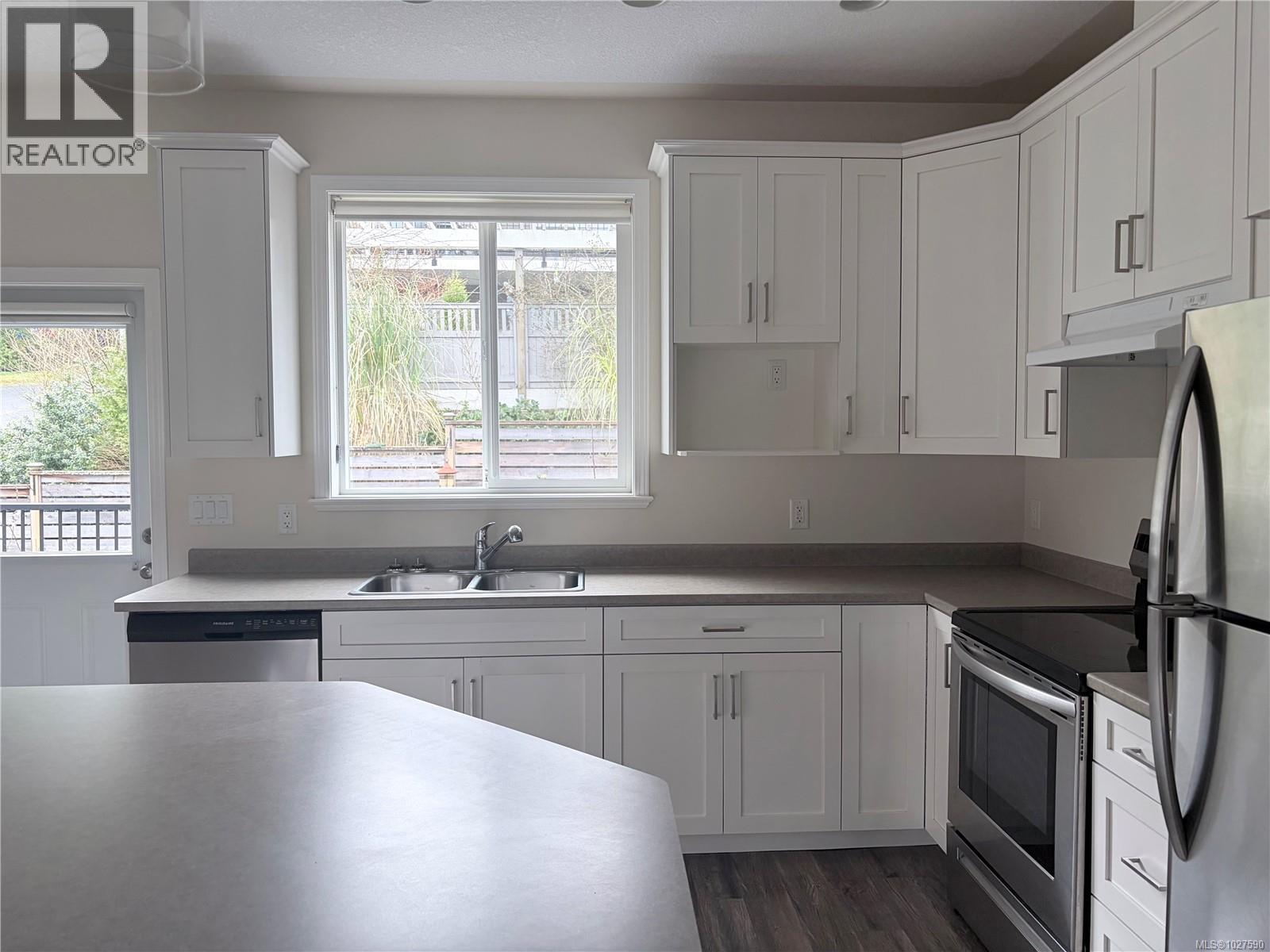 401 Cambie Rd - 4