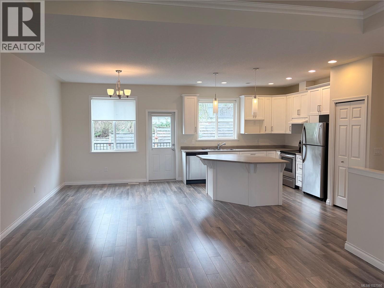 401 Cambie Rd - 7