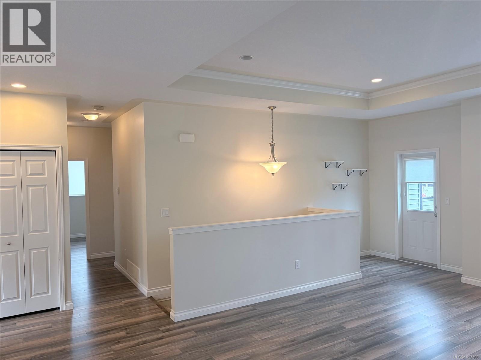 401 Cambie Rd - 19