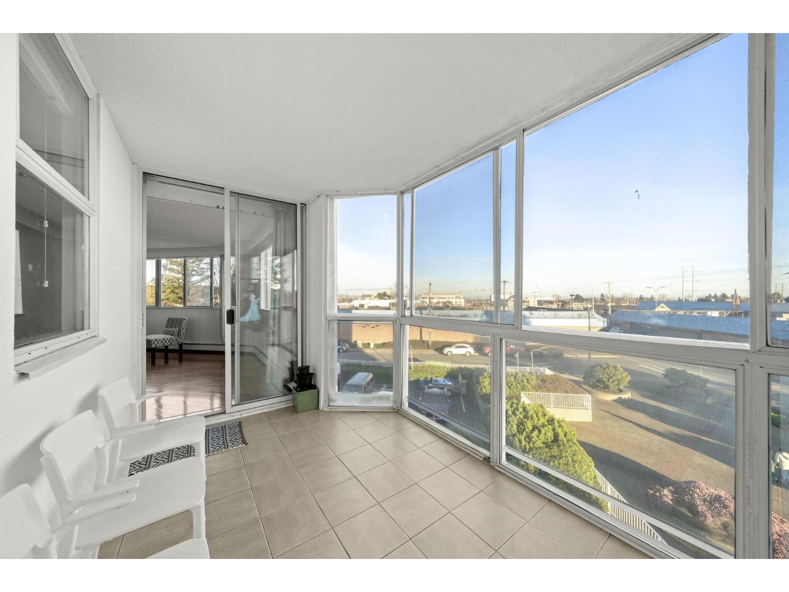 #301-11881 88 Avenue, Delta