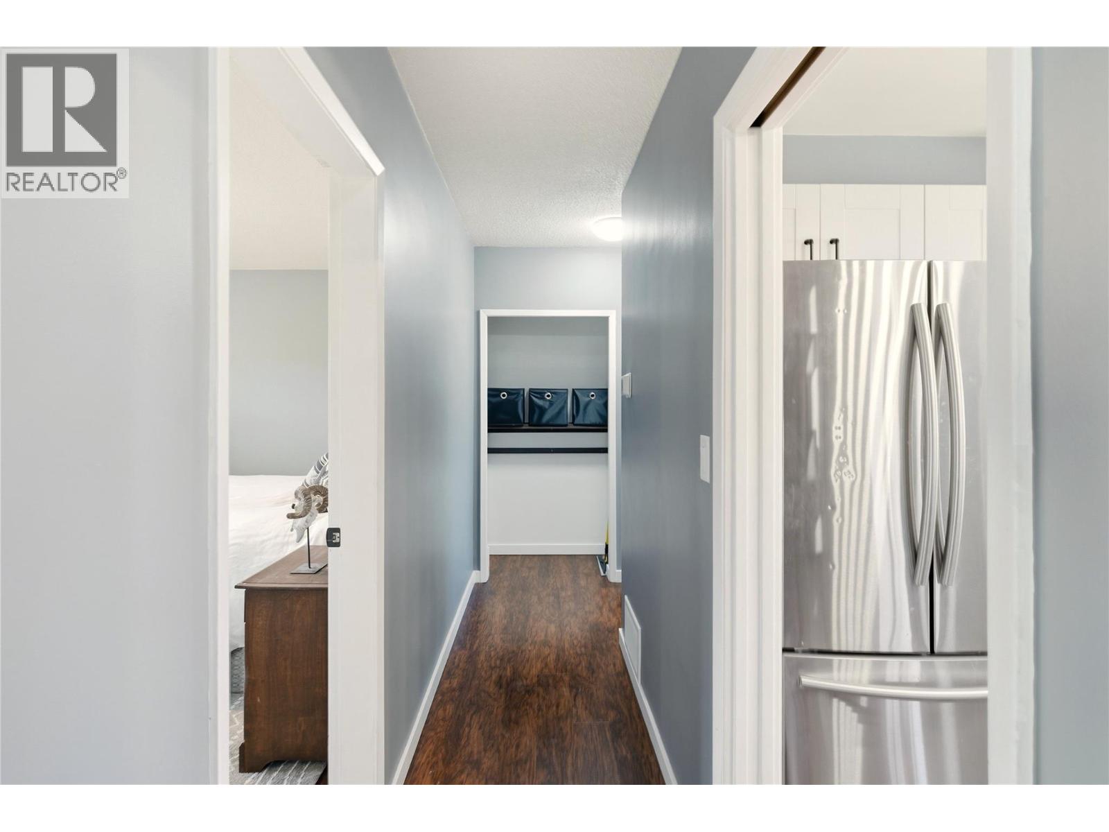 1497 Lombardy Square, Kelowna